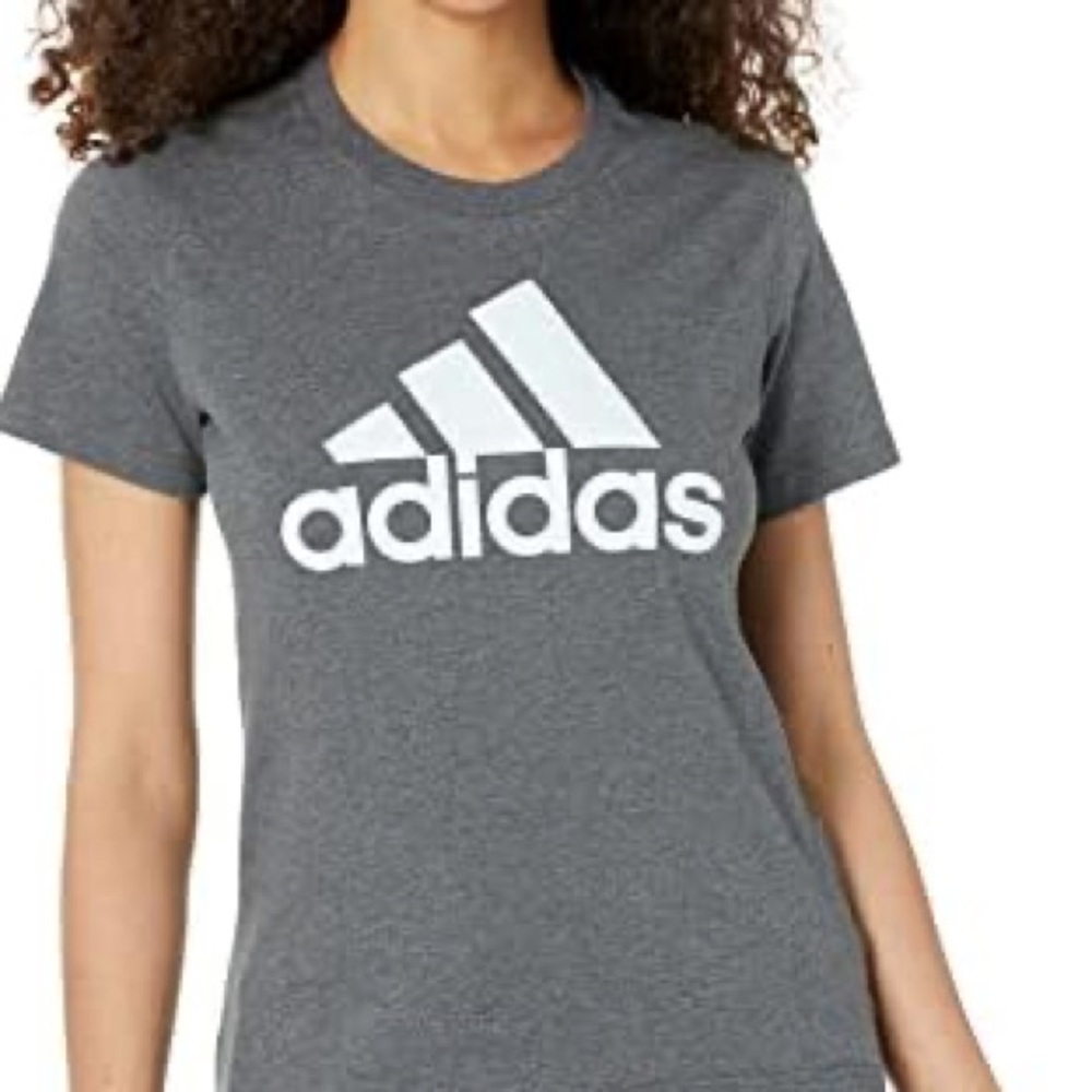 ADIDAS essential logo women’s T-shirt grey size medium sportwear
